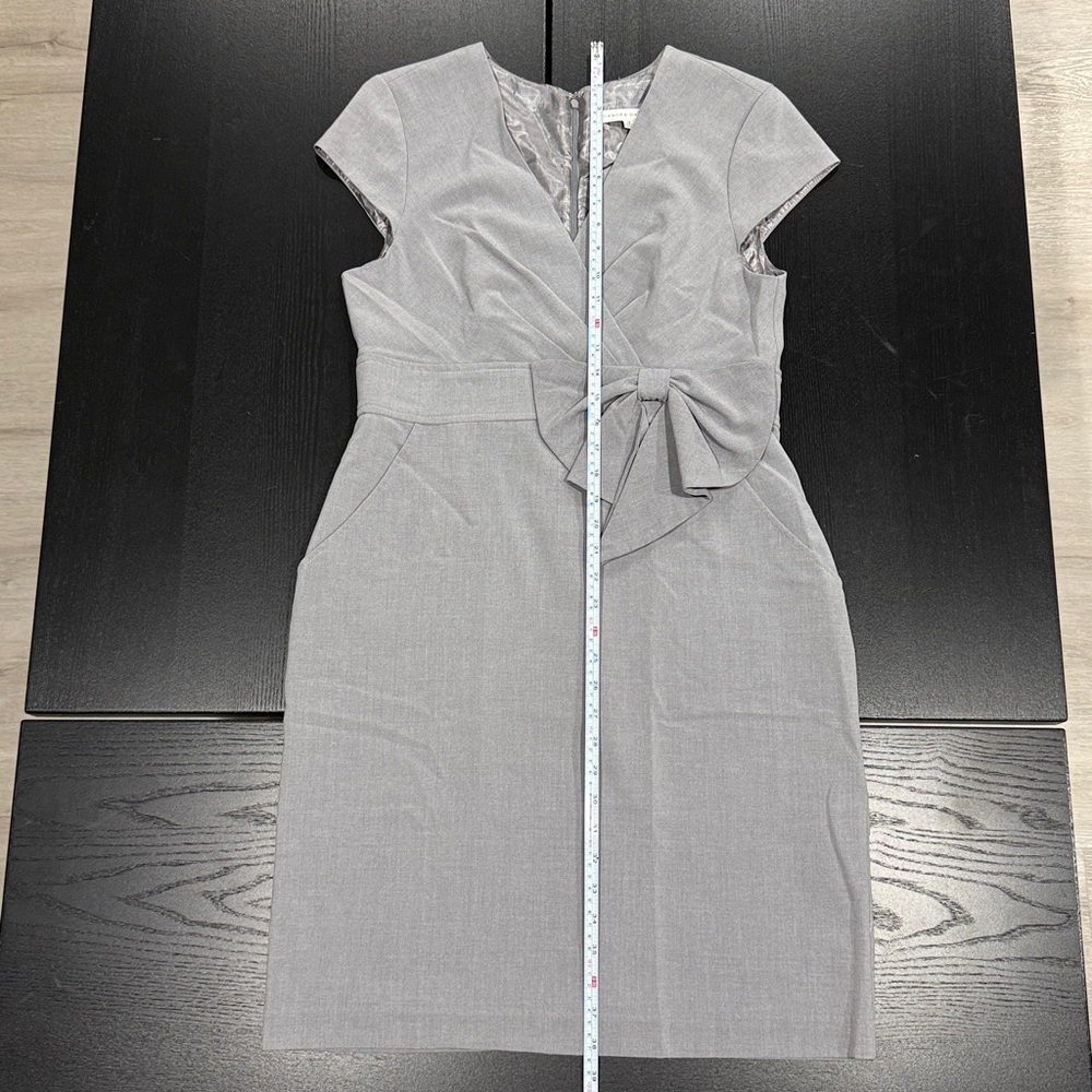 Sandra Darren Gray Cap-Sleeve Bow Front Dress – Size 12 - Picture 11 of 12